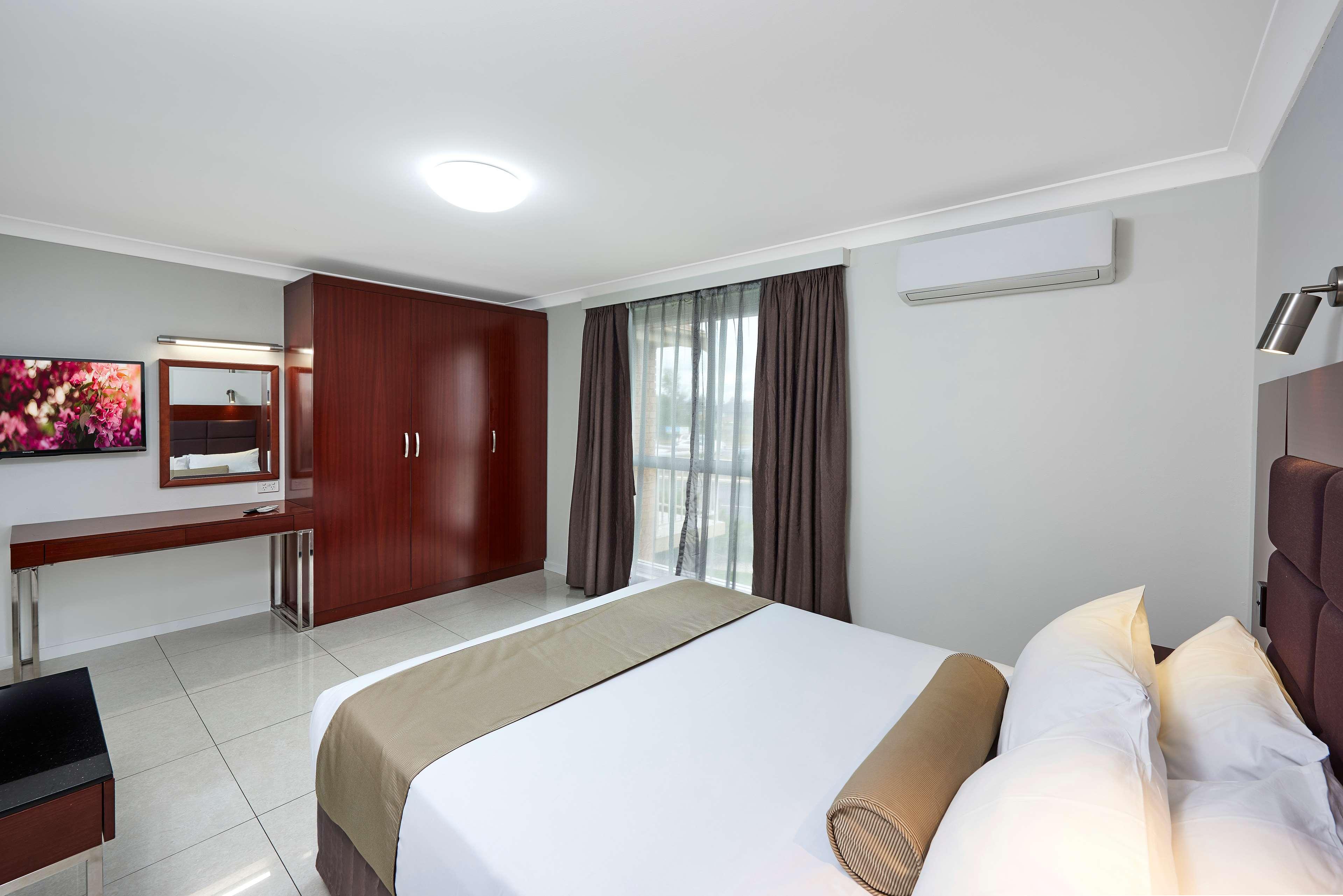 Best Western Casula Motor Inn Екстериор снимка