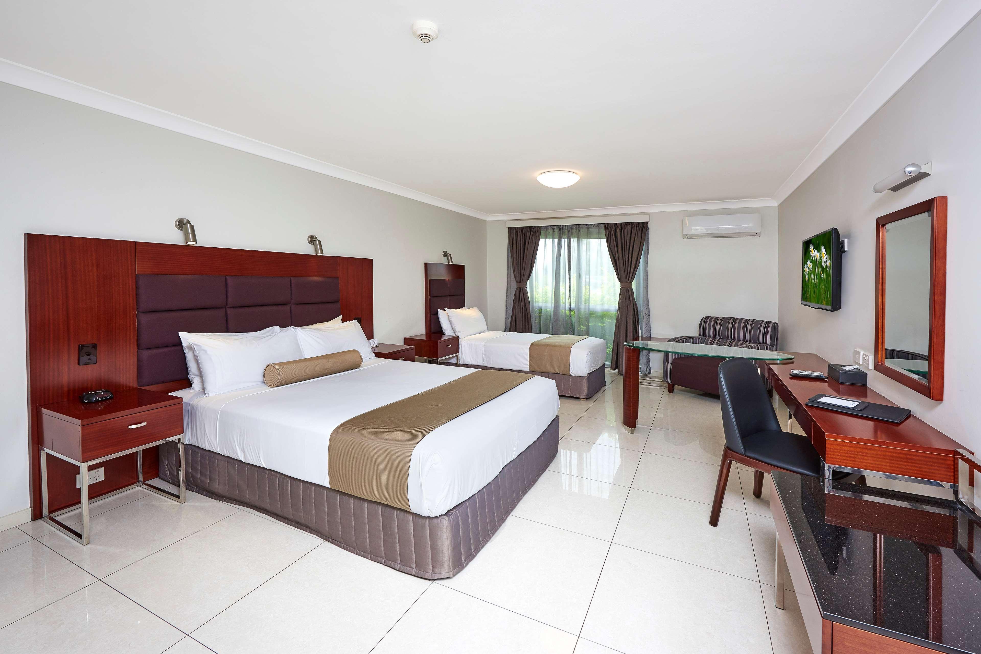 Best Western Casula Motor Inn Екстериор снимка