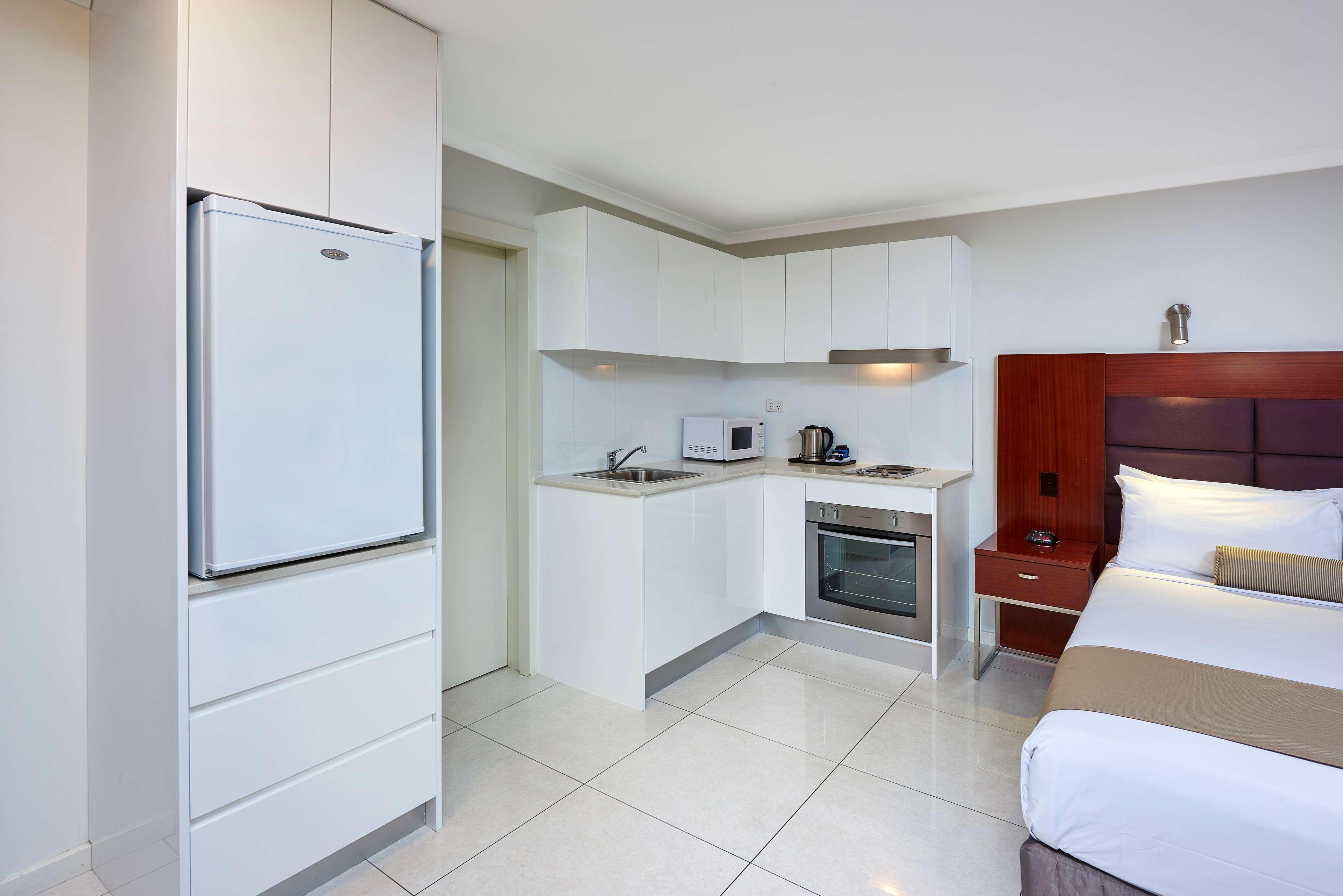 Best Western Casula Motor Inn Екстериор снимка