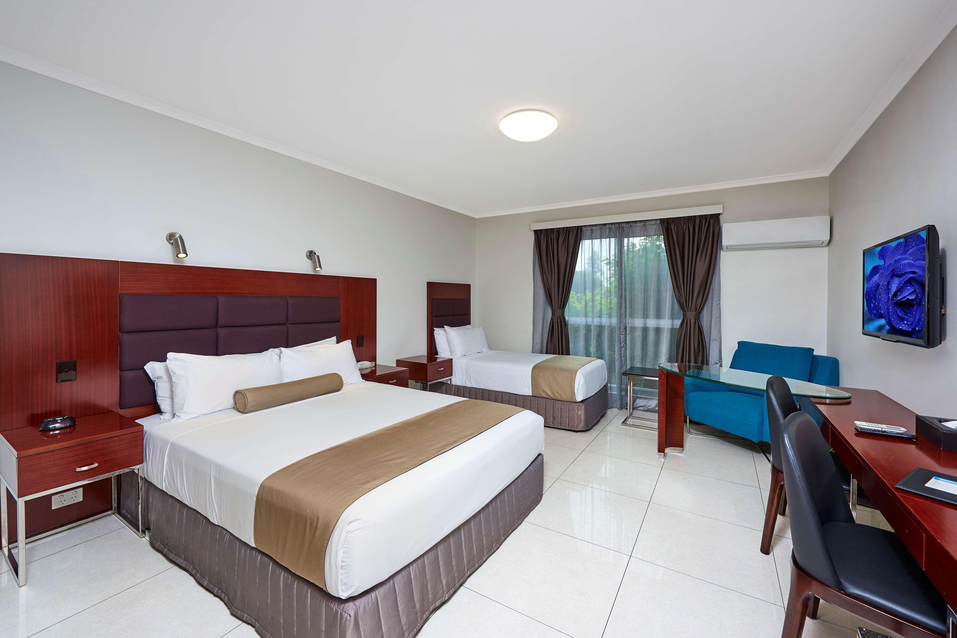Best Western Casula Motor Inn Екстериор снимка