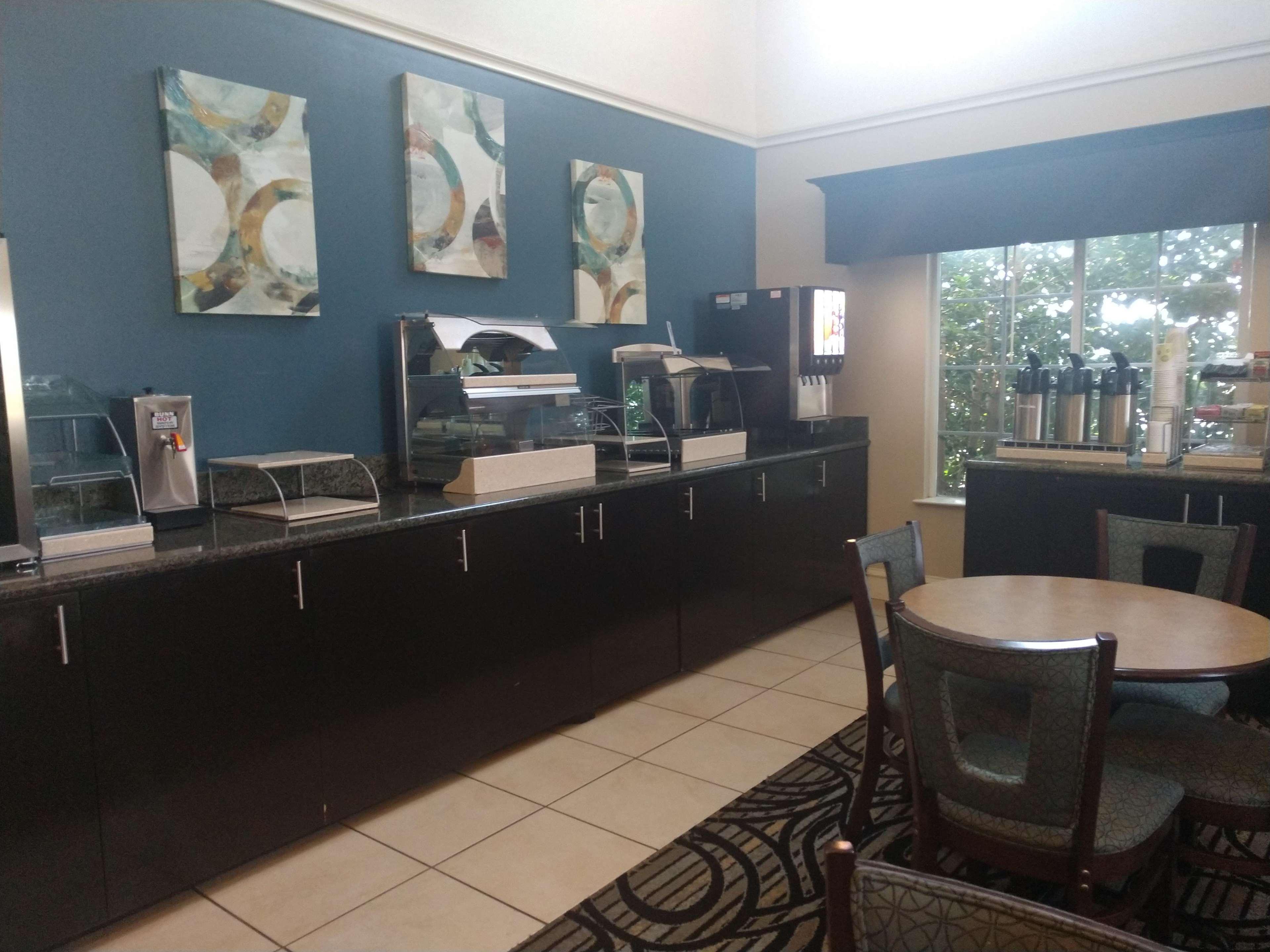 Best Western Casula Motor Inn Екстериор снимка