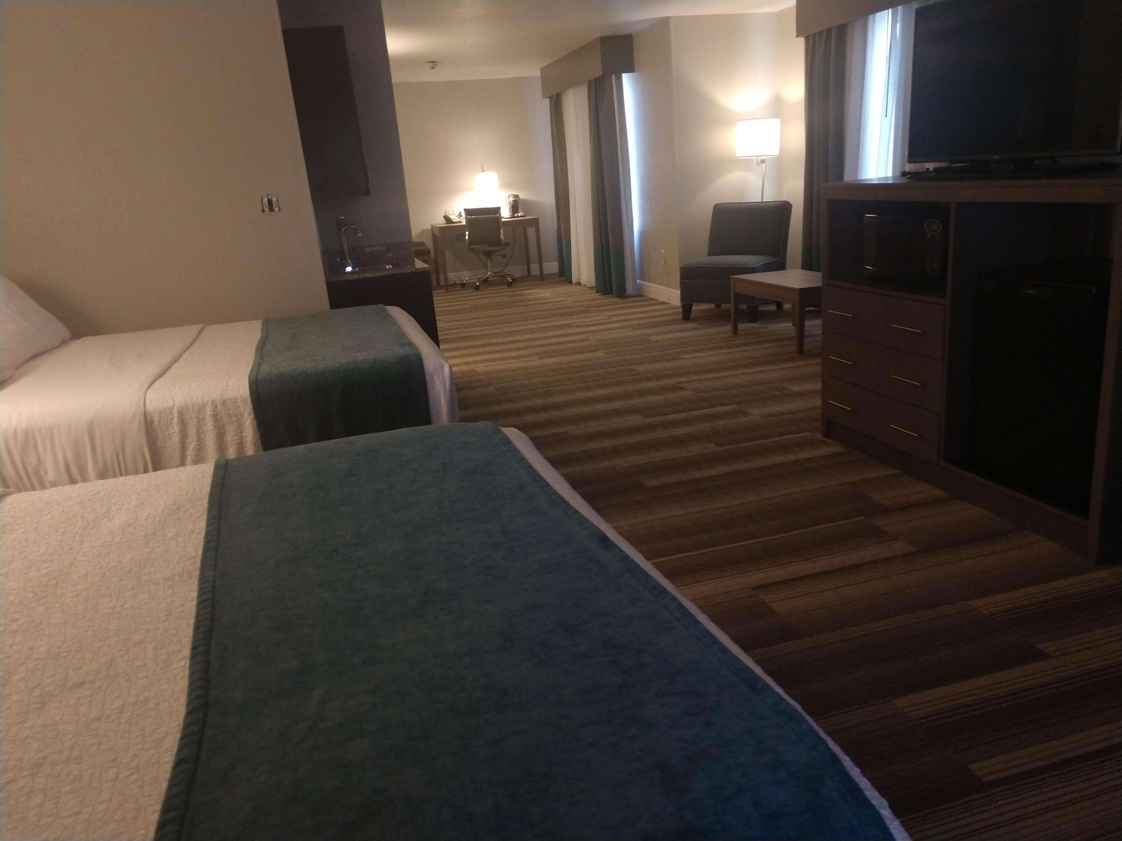 Best Western Casula Motor Inn Екстериор снимка