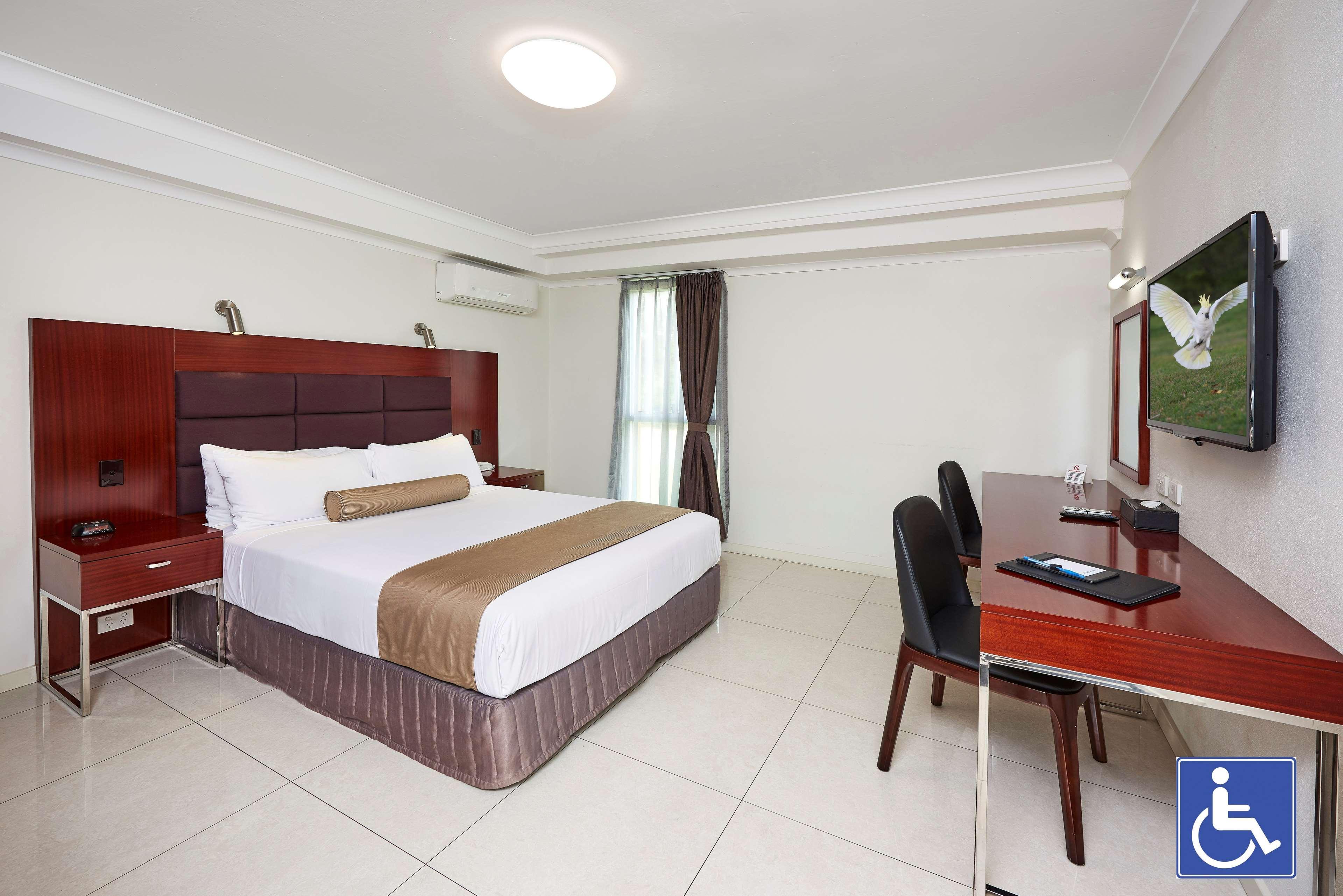 Best Western Casula Motor Inn Екстериор снимка