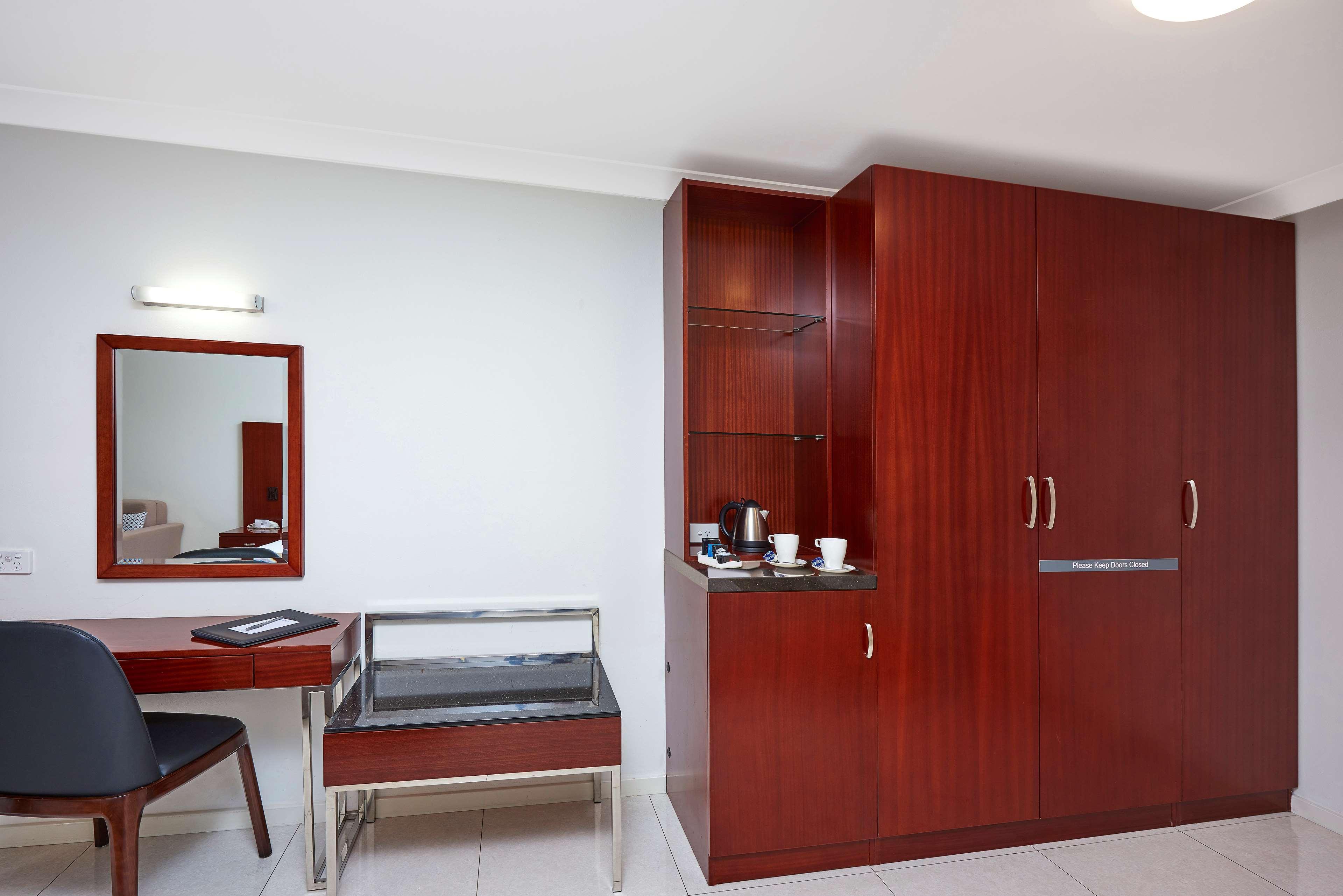 Best Western Casula Motor Inn Екстериор снимка