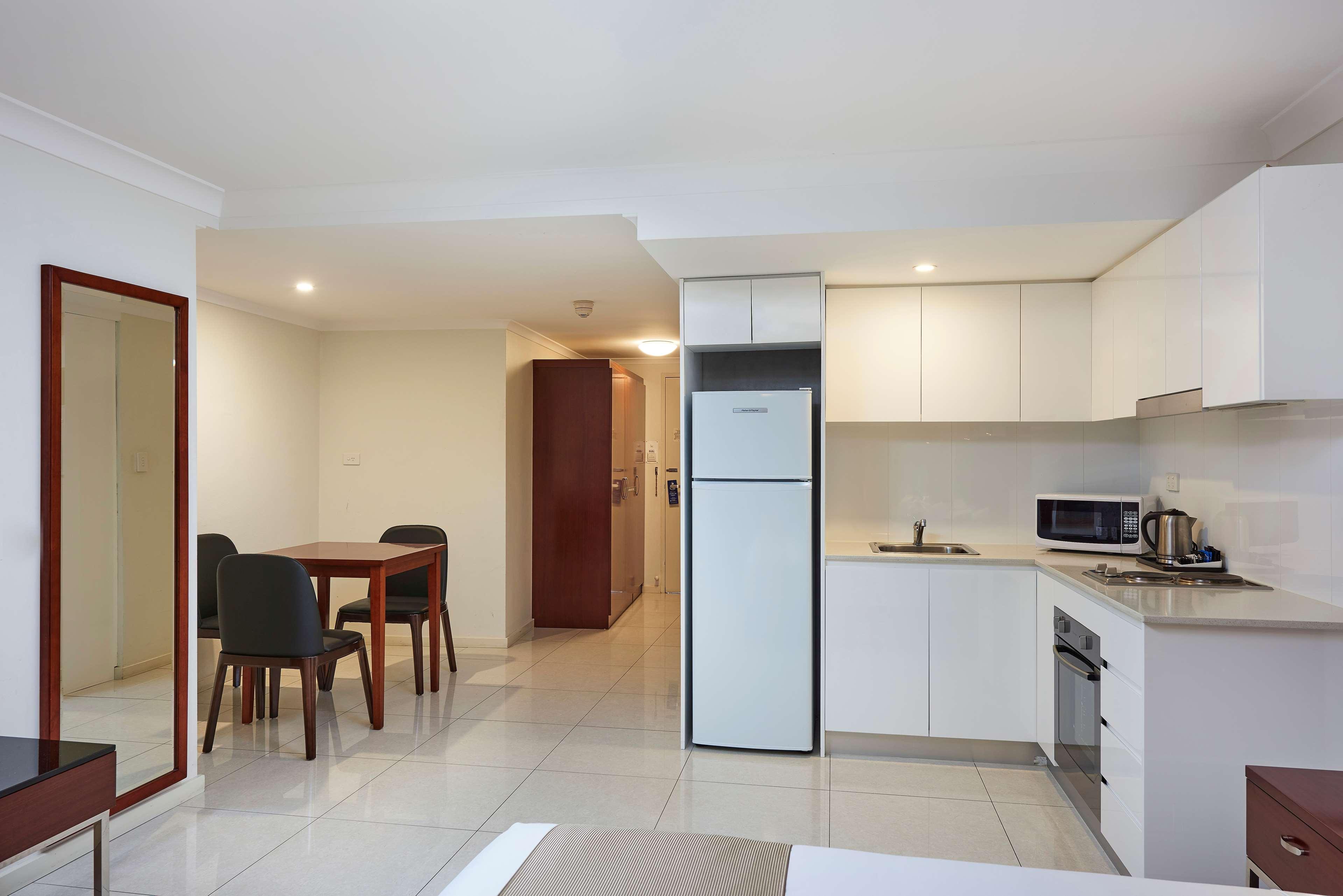 Best Western Casula Motor Inn Екстериор снимка