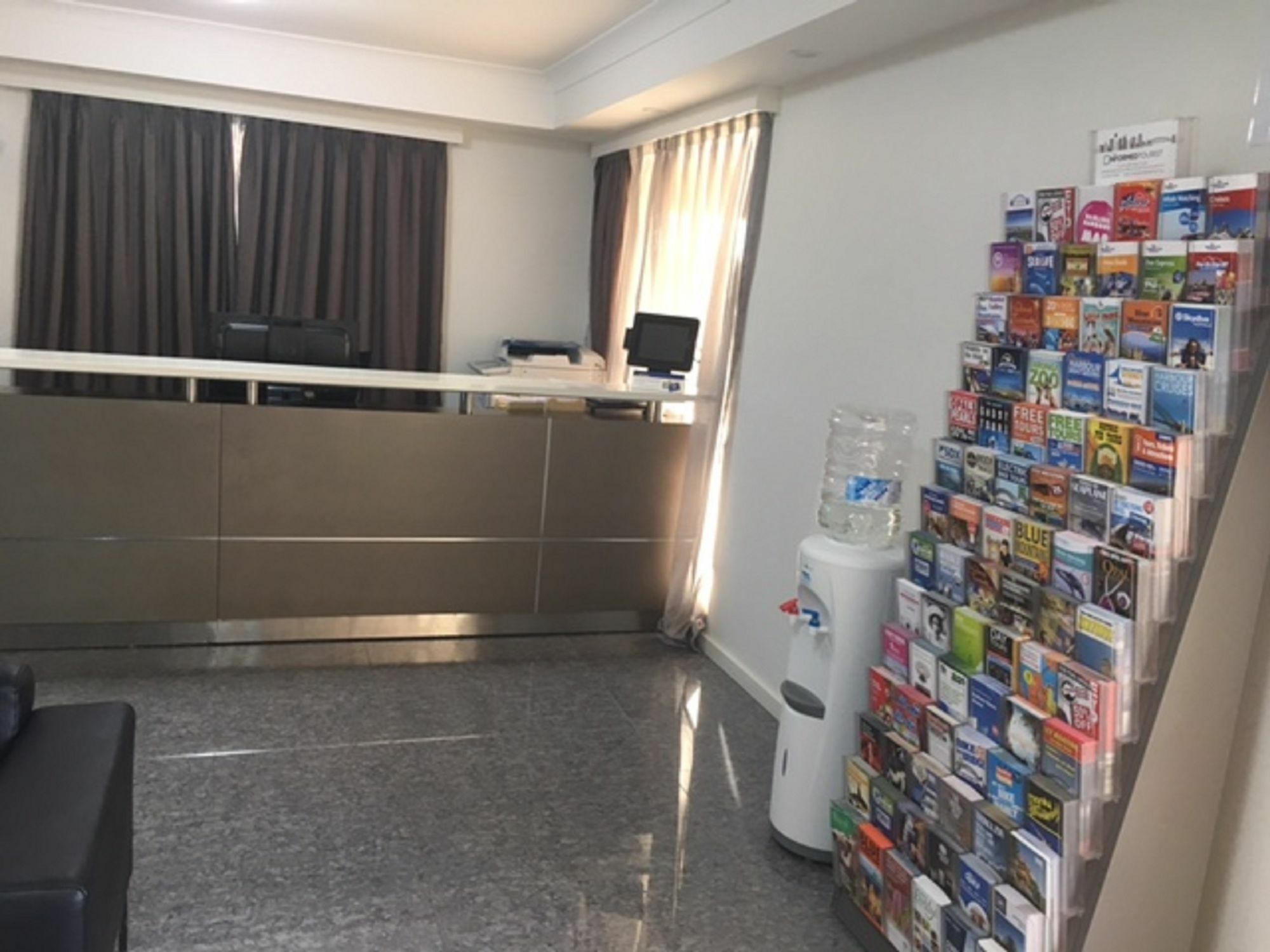 Best Western Casula Motor Inn Екстериор снимка