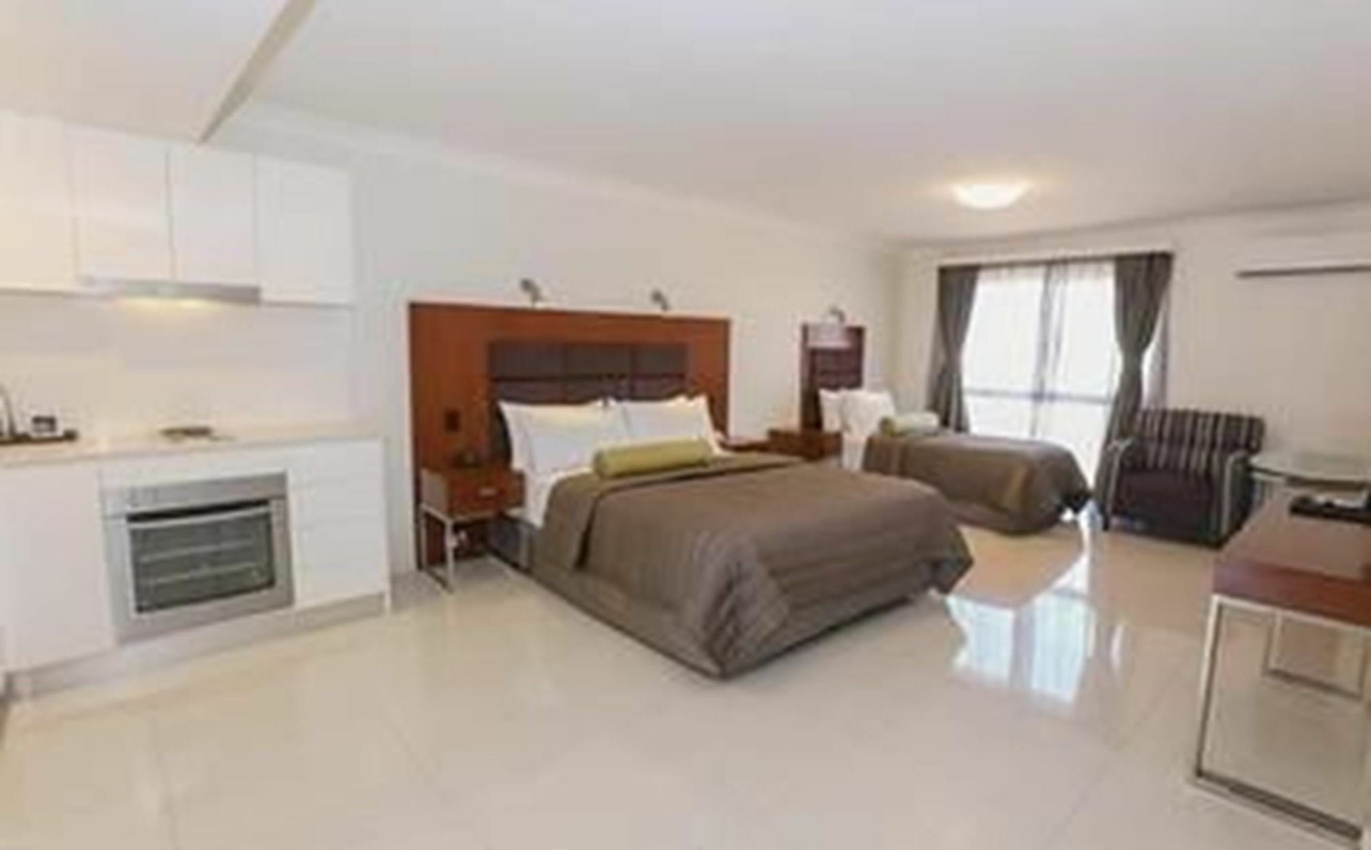 Best Western Casula Motor Inn Екстериор снимка